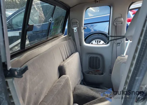 2003 Toyota Tacoma Base V6 from USA, damaged, VIN 5TEWN72N73Z230667